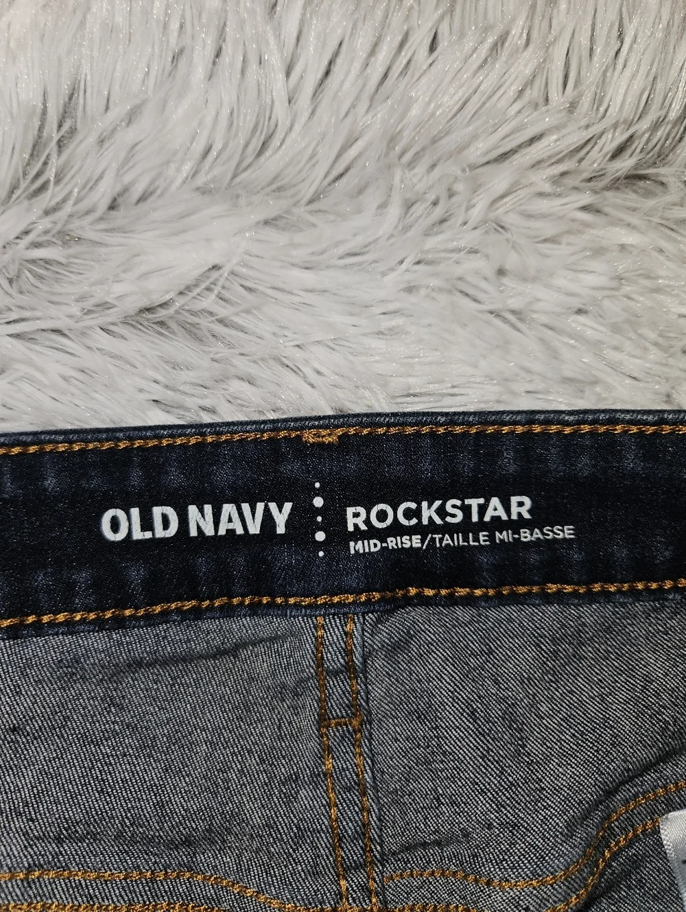 Old Navy Rockstar Skinny Jeans Size 10 Short Dark Wash Mid Rise Stretch Denim